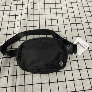 Lululemon Black Mini Belt Bag- Everywhere Belt Bag